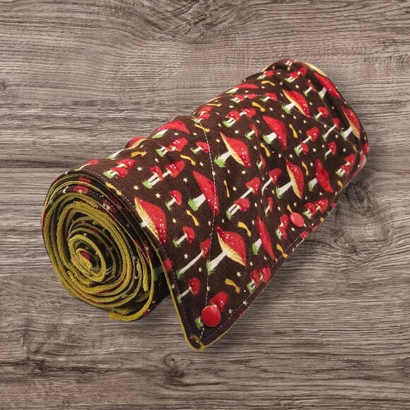 Eco-Friendly Reusable Paper Towels in Mushroom Print - Picture 4 of 4